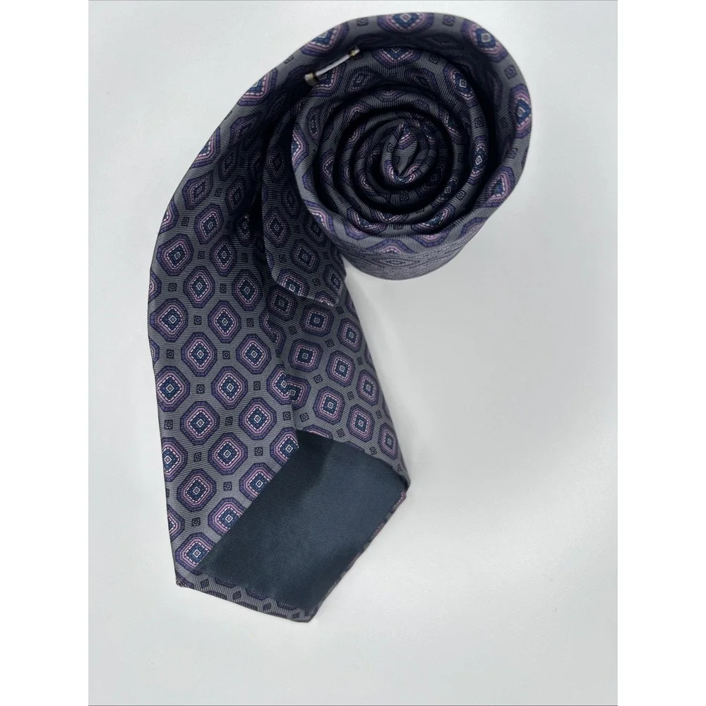 Oakton Ltd Men's 100% Silk Neck Tie, Geometric Purple, Pink, Blue On Gray Formal